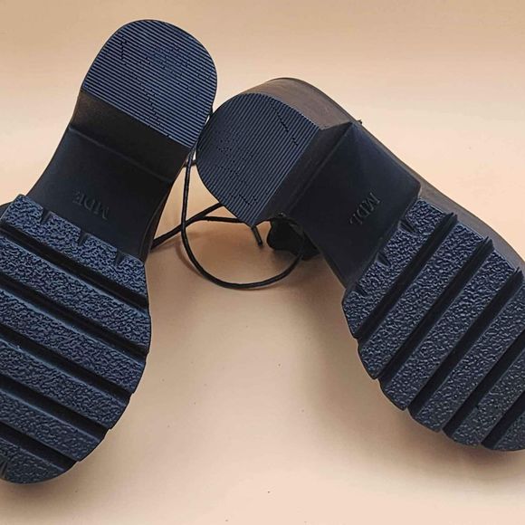 🖤Goth 🖤inspired black chunky heels Woman's shoes. Size 8.5 Euro 39👠👠 - Picture 7 of 7